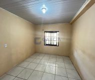 Casa com 60m², 2 dormitórios, 3 vagas no bairro Sarandi em Porto Alegre