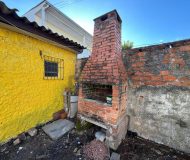 Casa com 60m², 2 dormitórios, 3 vagas no bairro Sarandi em Porto Alegre