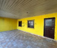 Casa com 60m², 2 dormitórios, 3 vagas no bairro Sarandi em Porto Alegre