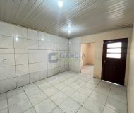 Casa com 60m², 2 dormitórios, 3 vagas no bairro Sarandi em Porto Alegre