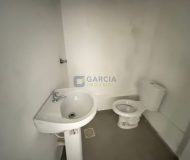 Loja com 403m², 5 vagas no bairro São Sebastião em Porto Alegre