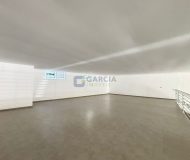 Loja com 403m², 5 vagas no bairro São Sebastião em Porto Alegre