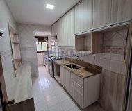 Apartamento com 107m², 2 dormitórios, 1 suíte, 2 vagas no bairro Cristo Redentor em Porto Alegre