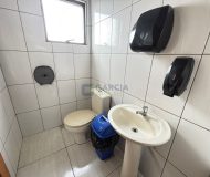 Depósito com 570m² no bairro Sarandi em Porto Alegre