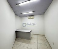 Depósito com 570m² no bairro Sarandi em Porto Alegre