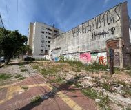 Terreno com 359m² no bairro Passo da Areia em Porto Alegre
