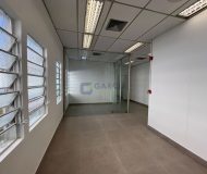 Loja com 280m², 3 vagas no bairro Sarandi em Porto Alegre