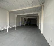 Loja com 466m² no bairro São Geraldo em Porto Alegre