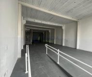 Loja com 466m² no bairro São Geraldo em Porto Alegre