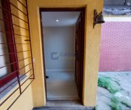 Casa com 250m², 3 dormitórios, 1 suíte, 2 vagas no bairro Sarandi em Porto Alegre
