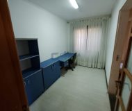 Casa com 250m², 3 dormitórios, 1 suíte, 2 vagas no bairro Sarandi em Porto Alegre