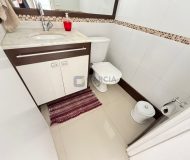 Casa com 188m², 3 dormitórios, 1 suíte no bairro Sarandi em Porto Alegre