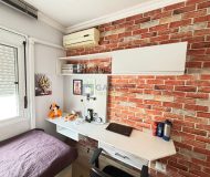 Casa com 188m², 3 dormitórios, 1 suíte no bairro Sarandi em Porto Alegre