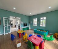 Casa com 188m², 3 dormitórios, 1 suíte no bairro Sarandi em Porto Alegre