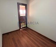 Cobertura com 225m², 3 dormitórios, 1 suíte, 1 vaga no bairro Cristo Redentor em Porto Alegre