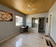 Casa com 100m², 2 dormitórios, 1 vaga no bairro Sarandi em Porto Alegre