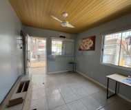 Casa com 100m², 2 dormitórios, 1 vaga no bairro Sarandi em Porto Alegre