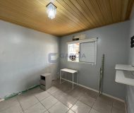 Casa com 100m², 2 dormitórios, 1 vaga no bairro Sarandi em Porto Alegre