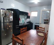 Casa com 122m², 5 dormitórios, 2 suítes, 2 vagas no bairro Jardim Floresta em Porto Alegre