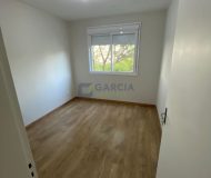 Apartamento com 70m², 3 dormitórios, 1 vaga no bairro Jardim Itu em Porto Alegre