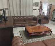 Casa com 360m², 7 dormitórios, 1 suíte, 2 vagas no bairro Jardim Itu em Porto Alegre