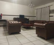 Casa com 360m², 7 dormitórios, 1 suíte, 2 vagas no bairro Jardim Itu em Porto Alegre