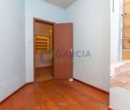 Casa com 74m², 3 dormitórios, 1 vaga no bairro Cristo Redentor em Porto Alegre