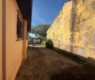 Casa com 124m², 2 dormitórios, 1 vaga no bairro Sarandi em Porto Alegre