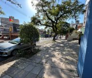 Casa com 264m², 3 dormitórios no bairro Passo da Areia em Porto Alegre
