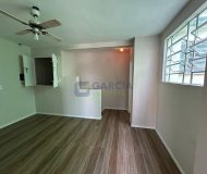 Casa com 264m², 3 dormitórios no bairro Passo da Areia em Porto Alegre