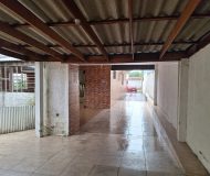 Casa com 123m², 3 dormitórios, 1 suíte, 3 vagas no bairro Sarandi em Porto Alegre