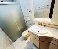 Apartamento com 78m², 2 dormitórios, 1 suíte, 2 vagas no bairro Cristo Redentor em Porto Alegre