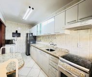 Apartamento com 78m², 2 dormitórios, 1 suíte, 2 vagas no bairro Cristo Redentor em Porto Alegre