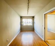 Apartamento com 58m², 2 dormitórios no bairro Vila Ipiranga em Porto Alegre