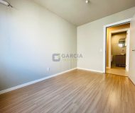 Apartamento com 58m², 2 dormitórios no bairro Vila Ipiranga em Porto Alegre