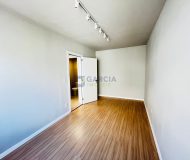 Apartamento com 58m², 2 dormitórios no bairro Vila Ipiranga em Porto Alegre