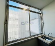 Apartamento com 58m², 2 dormitórios no bairro Vila Ipiranga em Porto Alegre