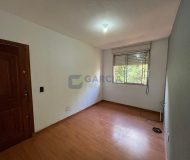 Apartamento com 66m², 2 dormitórios, 1 vaga no bairro Jardim Itu em Porto Alegre
