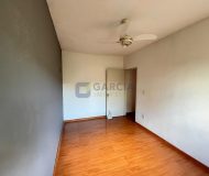 Apartamento com 66m², 2 dormitórios, 1 vaga no bairro Jardim Itu em Porto Alegre