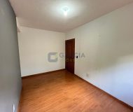 Apartamento com 66m², 2 dormitórios, 1 vaga no bairro Jardim Itu em Porto Alegre
