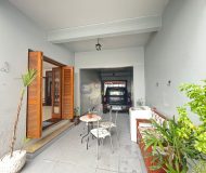 Casa com 390m², 5 dormitórios, 1 suíte, 4 vagas no bairro Sarandi em Porto Alegre