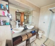 Casa com 390m², 5 dormitórios, 1 suíte, 4 vagas no bairro Sarandi em Porto Alegre