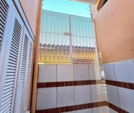 Casa com 161m², 3 dormitórios, 1 suíte, 3 vagas no bairro Jardim Ingá em Porto Alegre