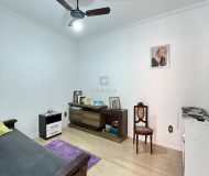 Casa com 161m², 3 dormitórios, 1 suíte, 3 vagas no bairro Jardim Ingá em Porto Alegre