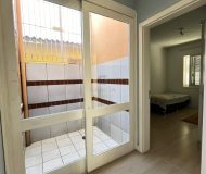 Casa com 161m², 3 dormitórios, 1 suíte, 3 vagas no bairro Jardim Ingá em Porto Alegre