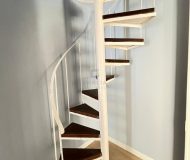 Casa com 161m², 3 dormitórios, 1 suíte, 3 vagas no bairro Jardim Ingá em Porto Alegre