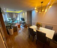 Apartamento com 76m², 3 dormitórios, 1 suíte, 1 vaga no bairro Sarandi em Porto Alegre