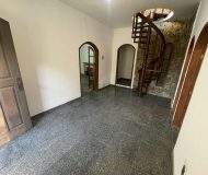 Casa com 500m², 6 dormitórios, 6 suítes, 2 vagas no bairro Chácara das Pedras em Porto Alegre