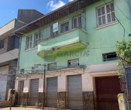 Prédio com 363m², 1 dormitório, 2 vagas no bairro São João em Porto Alegre