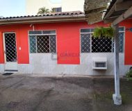 Casa com 384m², 6 dormitórios, 2 vagas no bairro Cristo Redentor em Porto Alegre